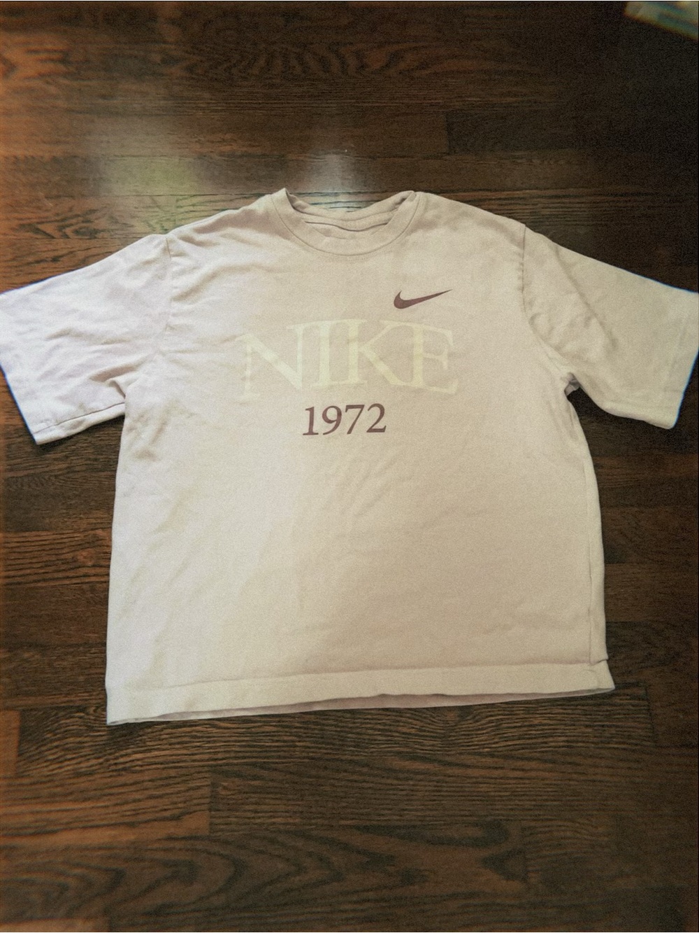 Nike Short Sleeve Crewneck T-Shirt in Light Lavender with 1972 Graphic